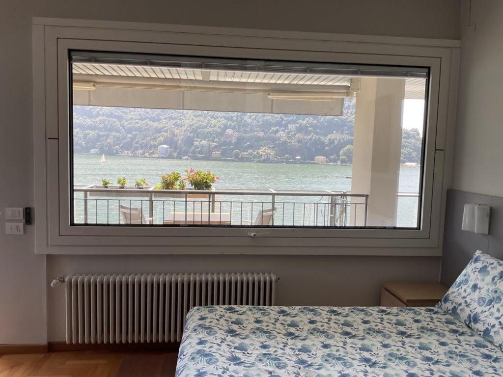 Lakeviewcabin - King Room With Balcony コモ エクステリア 写真